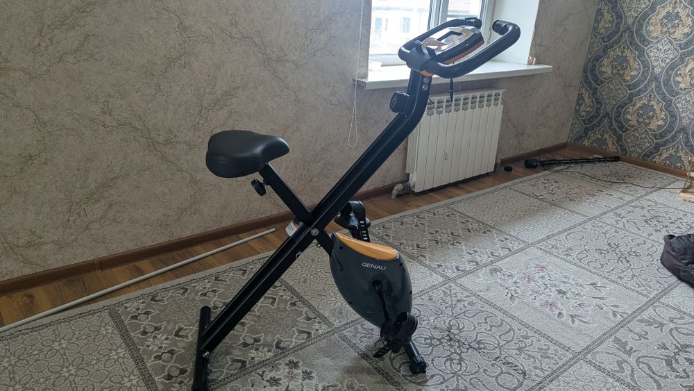 Велотренажёр Genau