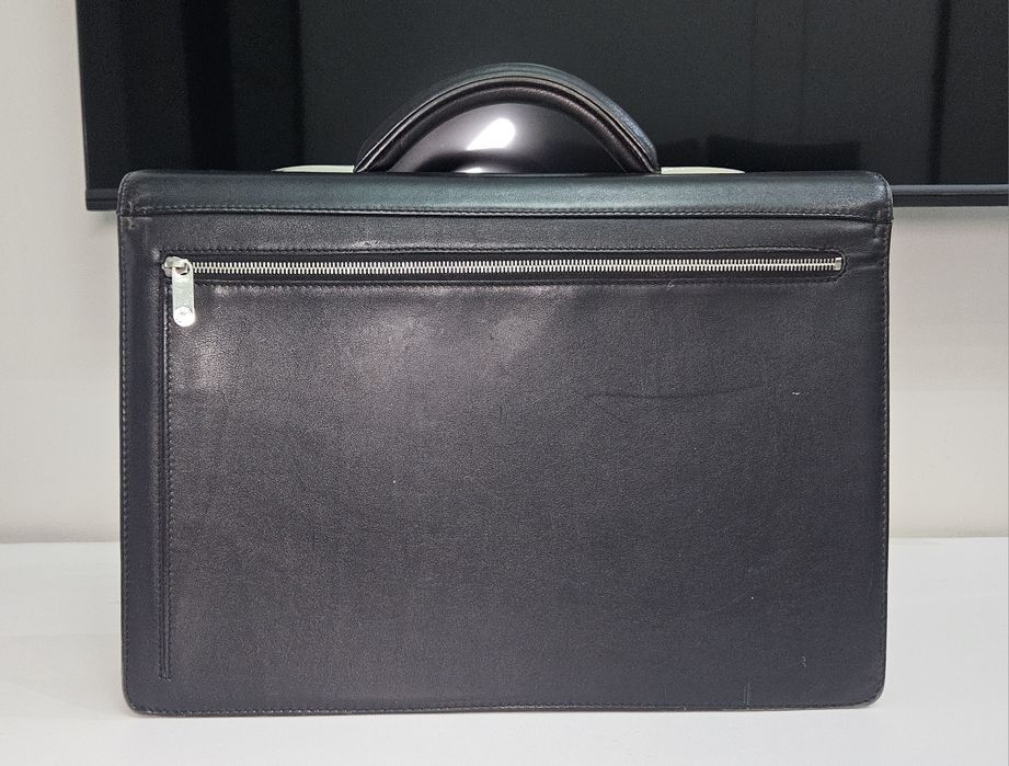 Портфель NERI KARRA кожаный