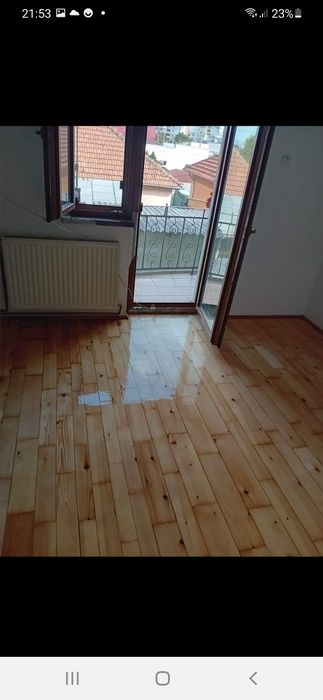 Raschetare slefuire parchet lemn