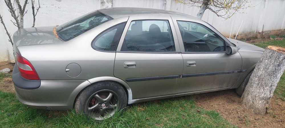 Vectra B X16XEL 1996 На части