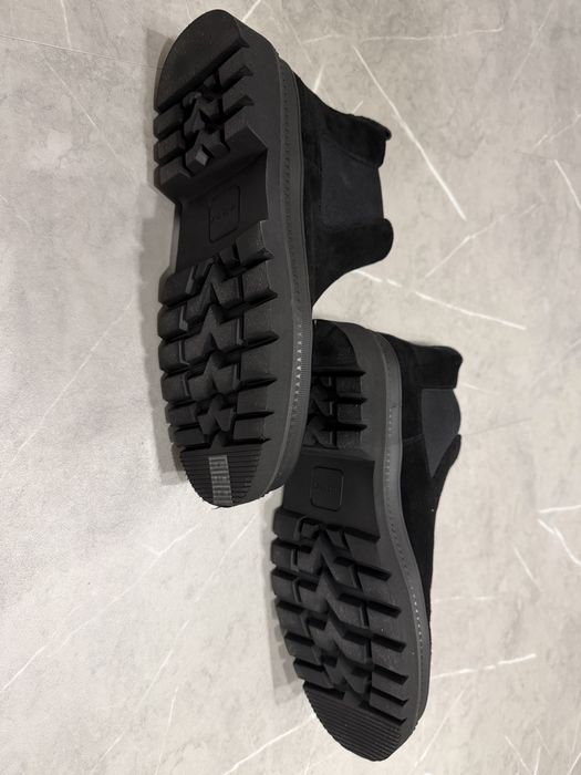 Боти/ботуш черен велур