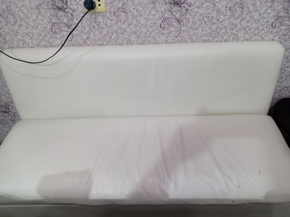 Продам кухонный диван