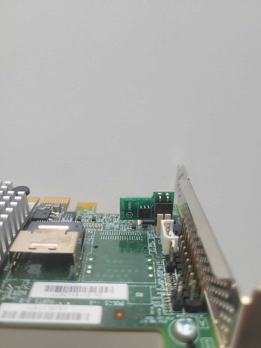 Controler raid - Intel RAID RS2BL040 with MegaRAID CacheCade Pro 2.0