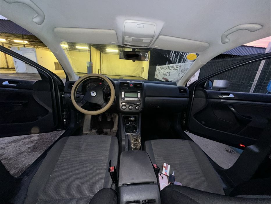 VOLKSWAGEN Jetta 2007 — imagine 3