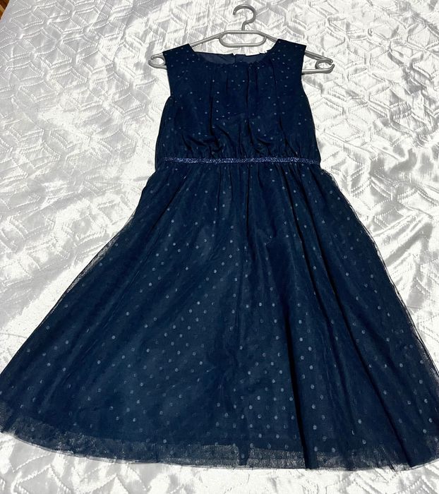 Детска рокля с дантела