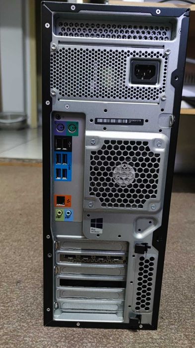 PC HP Z440 Workstation –Xeon E5-1630 v3– fara RAM, SSD și placă video