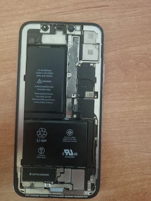 IPHONE X (citit descrierea)