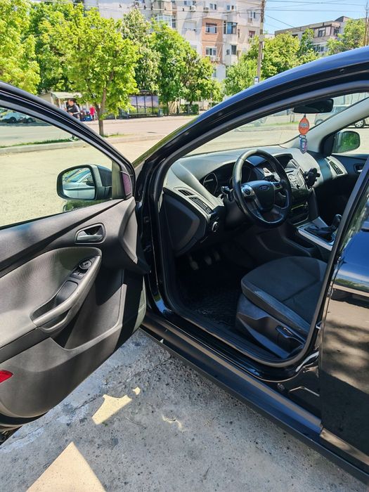 Ford Focus 2011 1.6 Benzina