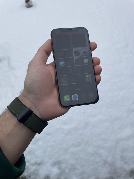 Продам телефон  Айфон Xs