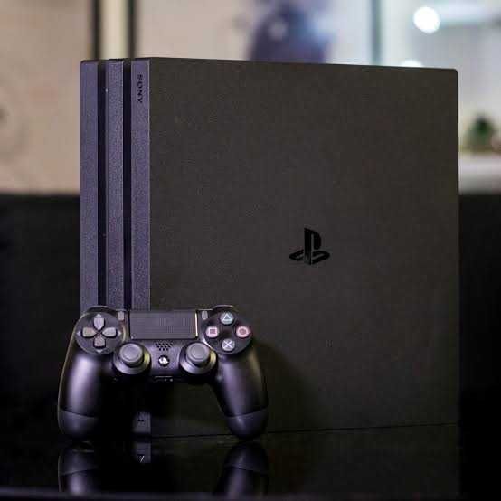 PlayStation 4 sotiladi xolati zur