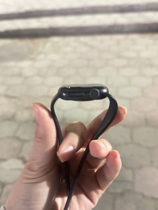 Apple Watch SE  40мм