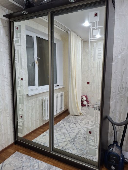 Продам шкаф купе