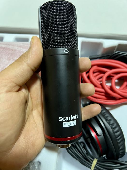 Focusrite Scarlett Solo Studio Pack 3rd Gen