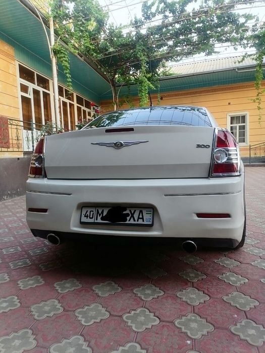 Chrysler 300c 2,8 объём