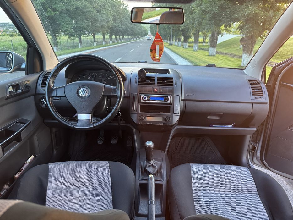 Volkswagen Polo 9N3
