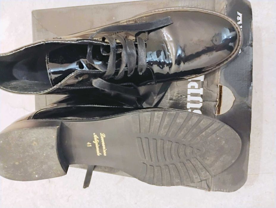 Обувки от естествена кожа