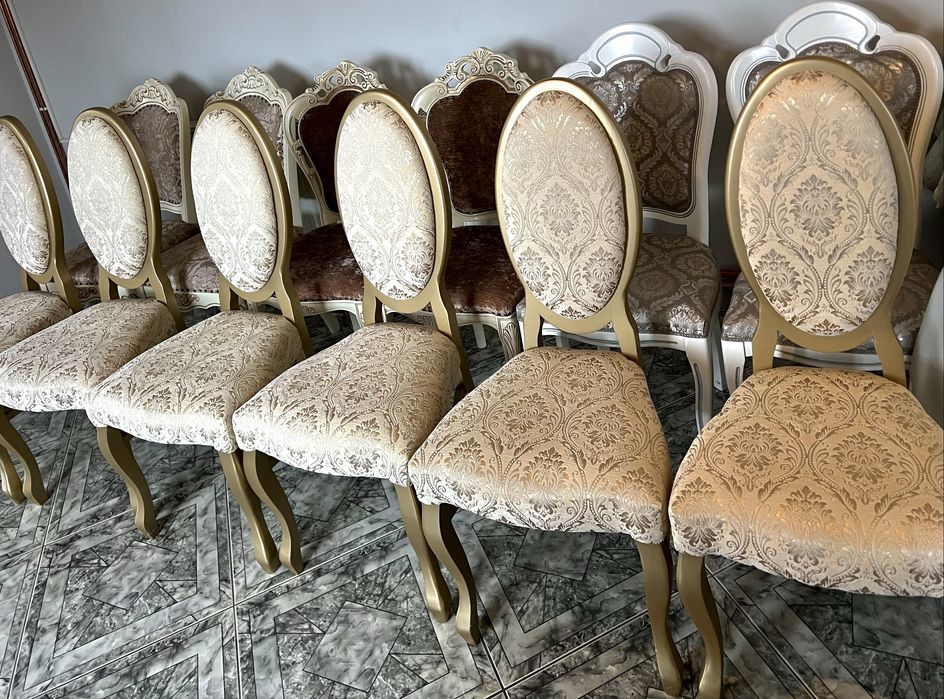 Scaune de stofa aurie bucatarie sau living noi