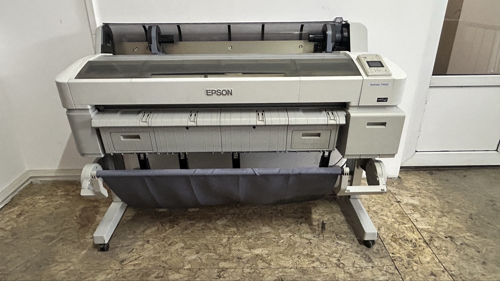 Продам широкоформатный принтер Epson SureColor T7000