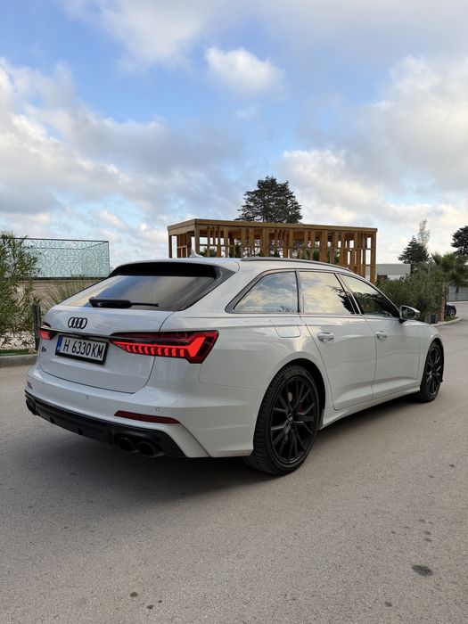 Автомобил под наем за Бал Audi S6 349hp ActivSound сустема