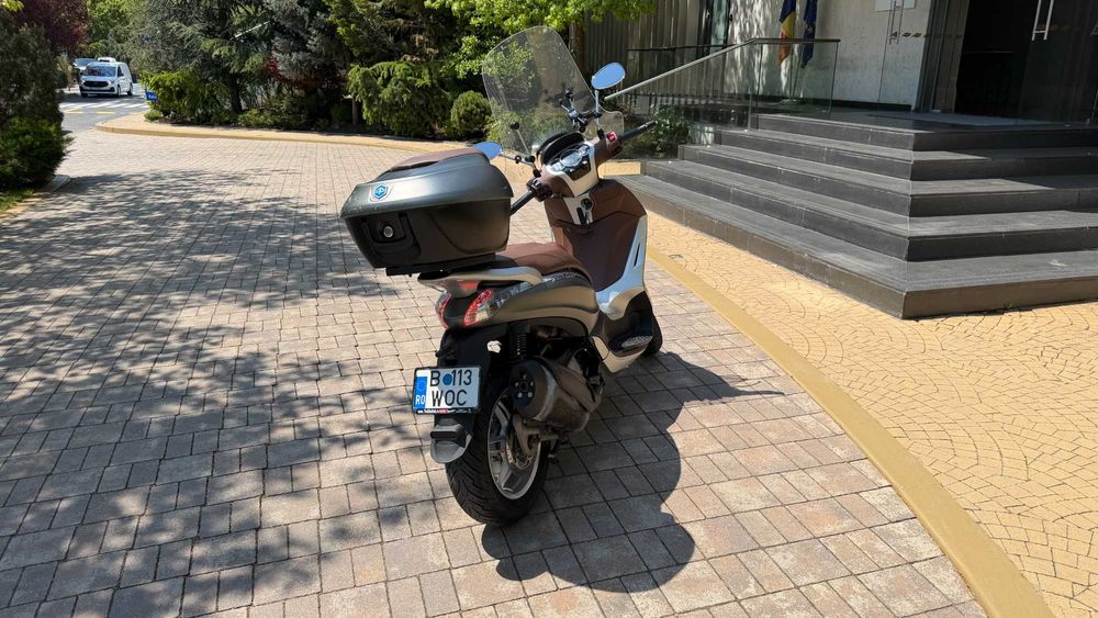 Piaggio Beverly 350 SV, 23.000 km, primul proprietar, full service reprezentanță