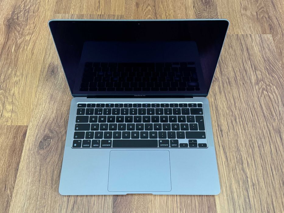 13.3' Apple MacBook Air M1 2020 Space Grey 8GB RAM/256GB SSD/Бат 12ч.