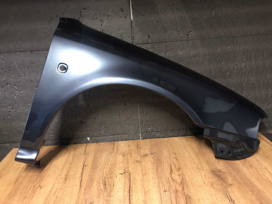 Aripa Fata Dreapta Skoda Octavia 1 I An 1999-2007 (i9153 (Gri Inchis))