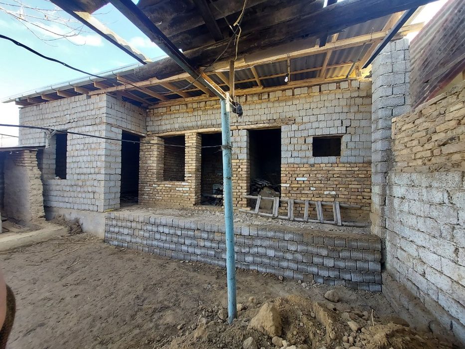 3 sutixHovli uchastka