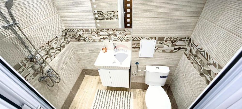 Продава се Двустаен апартамент в Варна, Базар Левски - 38 кв.м за 3419 €/кв.м - Снимка #7