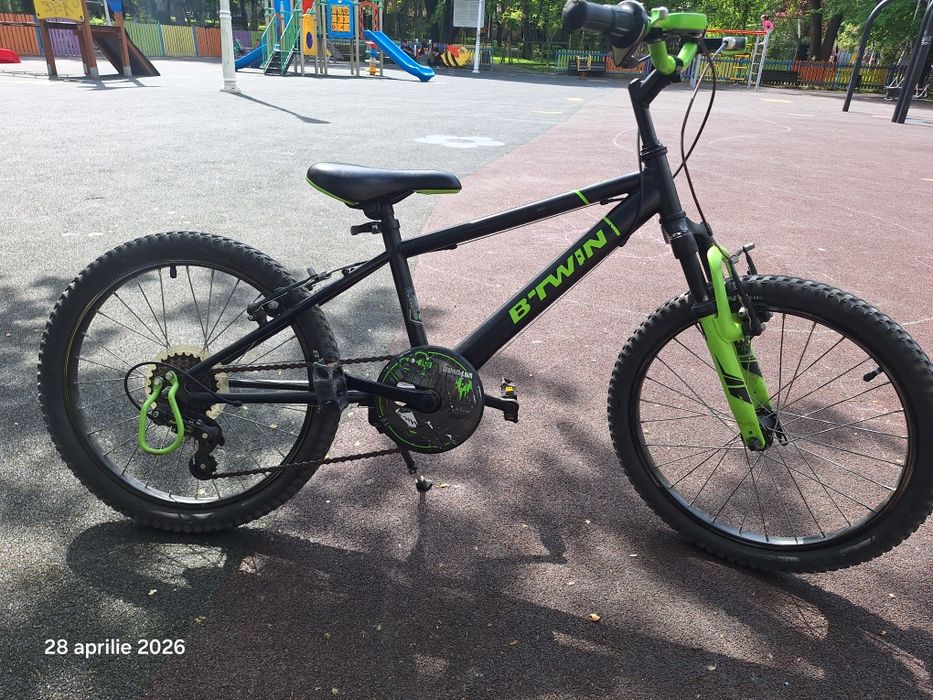 Bicicleta 7-10 ani