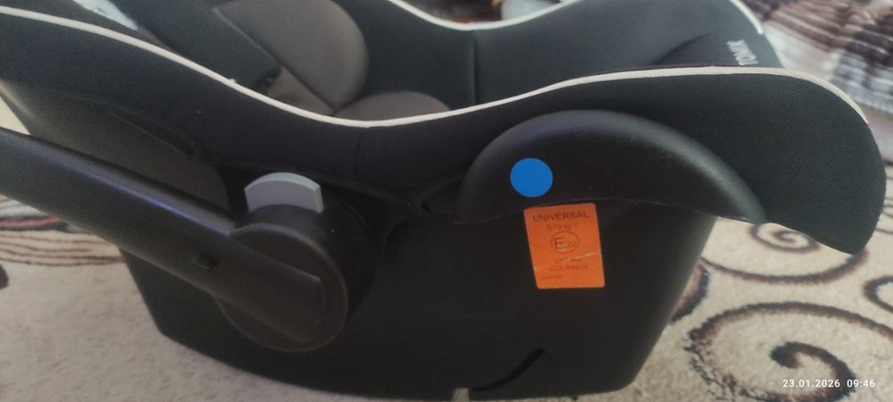 Продам автолюльку!