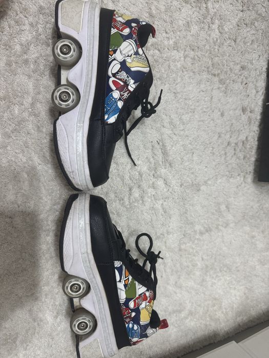 Роликовые кросовки