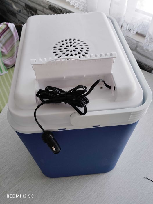 Електрическа хладилна чанта