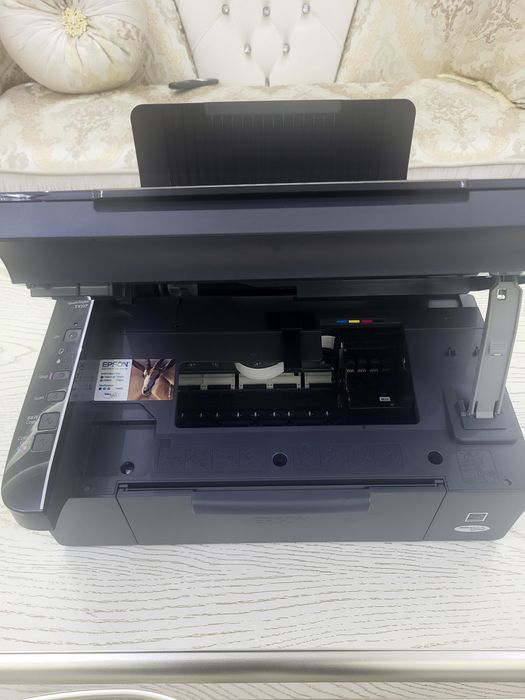 Epson 3в1  запчастга сотилади