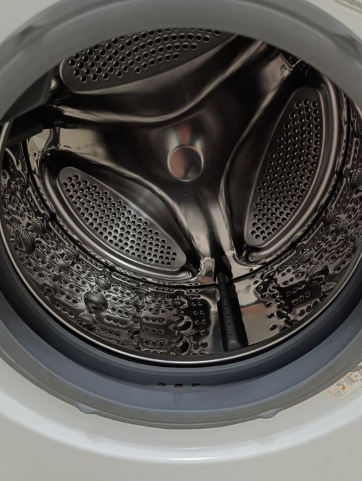 Продам стиральную машинку