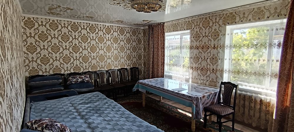 Үй сатылады. Келіп көріңіздер.