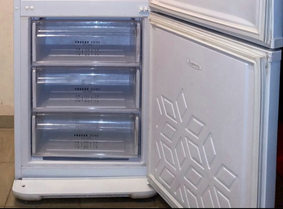 Продам холодильник Бирюса