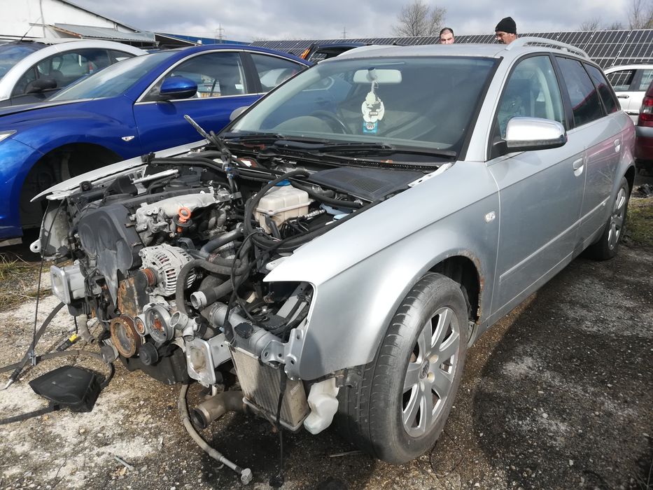 Ауди А4  2.0 TDI на части!