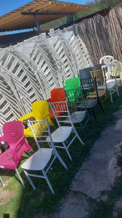 Vand corturi, scaune, mese NOI