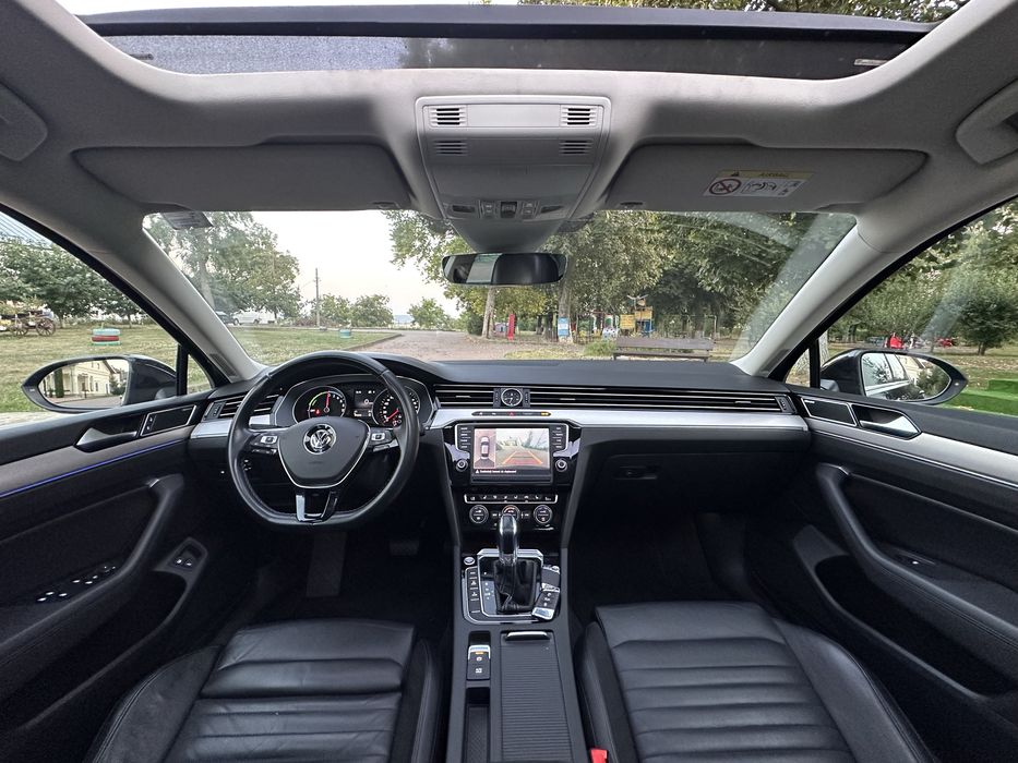 Vw Passat GTE limuzină automată