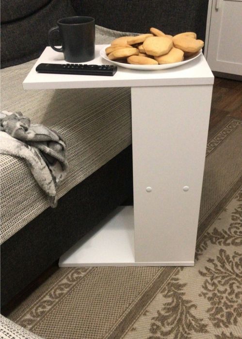 Стол журнальный приставной