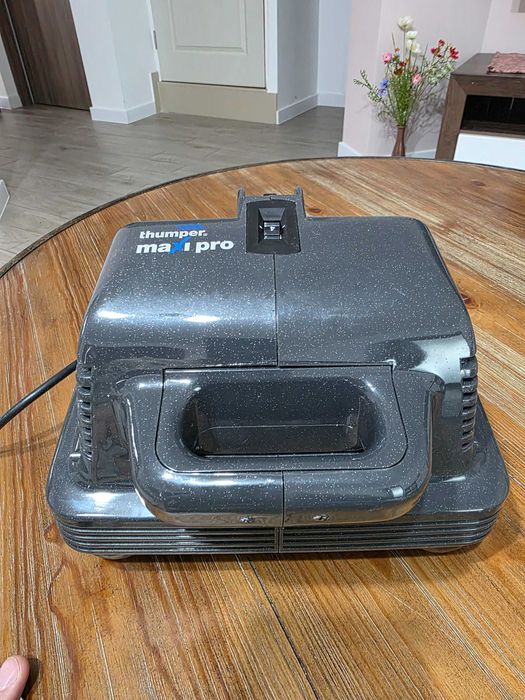 Aparat masaj profesional Thumper Maxi-Pro