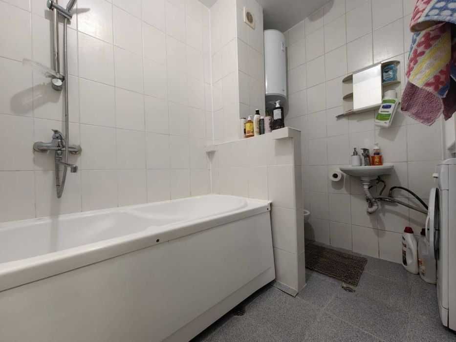 Дава се под наем Двустаен апартамент в Варна, Левски - 70 кв.м за 498.27 € - Снимка #5