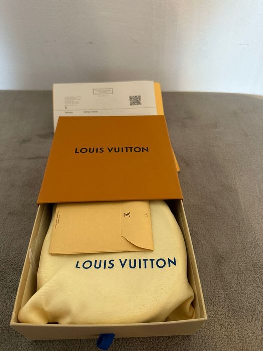 Curea Louis Vuitton Black