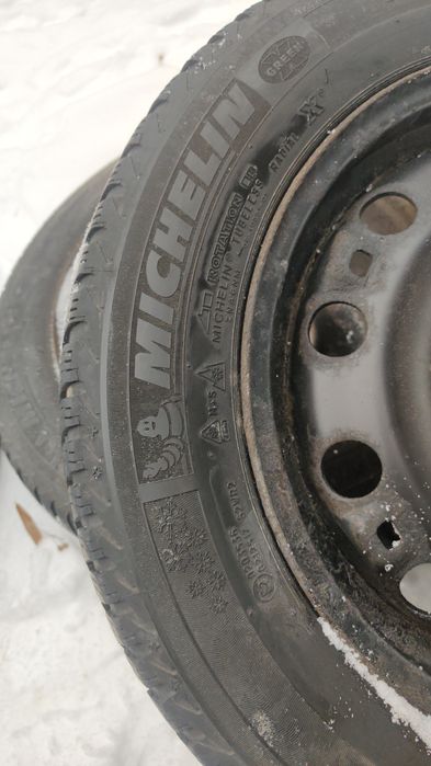 Anvelope iarna Michelin + jenti 15