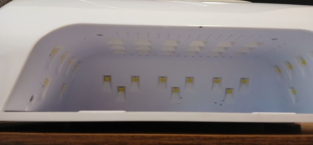 Уред за маникюр електрическа пила UV лампа