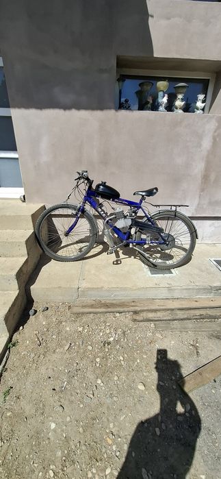 Bicicleta cu motor 80cc