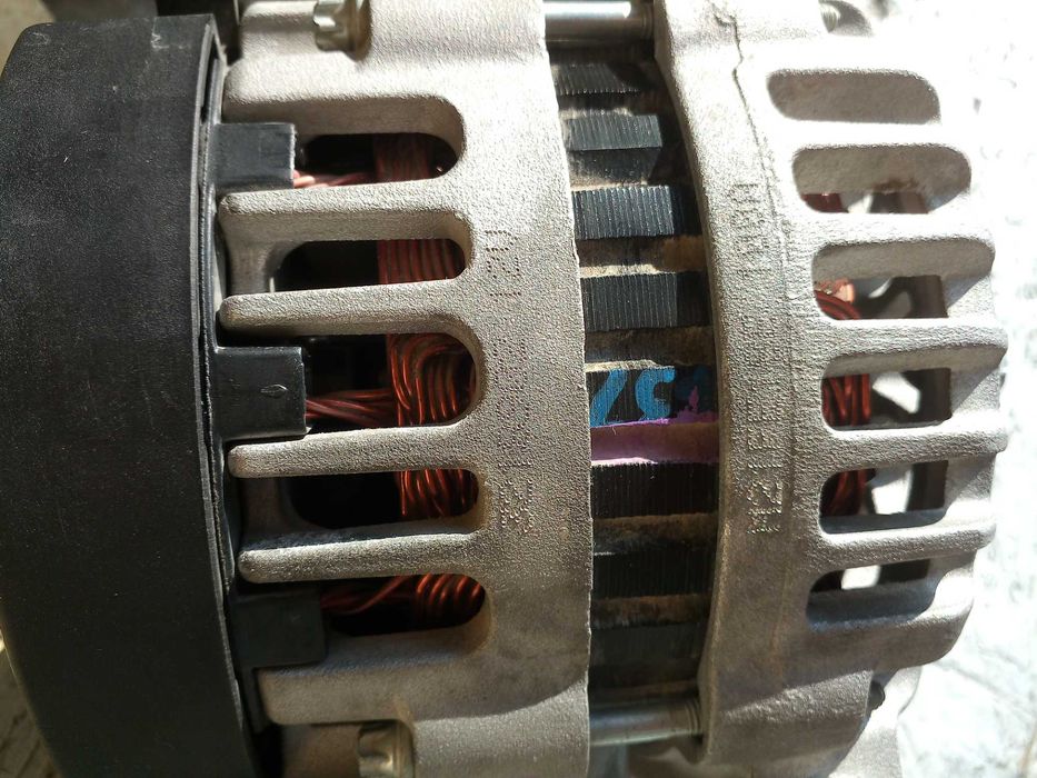 Алтернатор(генератор) 100А