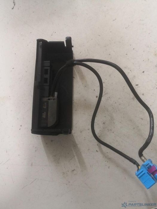 Usb Mercedes-Benz S-Class W222, V222, X222 2013 - > 3.0 S 350