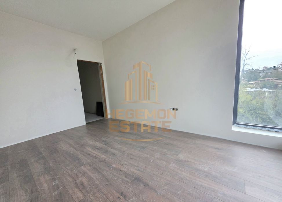 Продава се Двустаен апартамент в Варна, Левски - 86 кв.м за 1977 €/кв.м - Снимка #11
