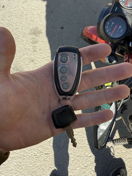 Продам мопед наил мото